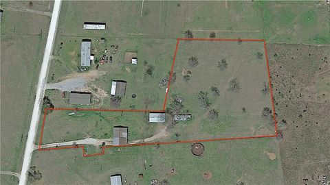 Tiny photo for 1727 Mustang Loop Loop, Madisonville, TX 77864 (MLS # 26003239)