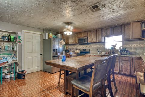 Tiny photo for 1727 Mustang Loop Loop, Madisonville, TX 77864 (MLS # 26003239)