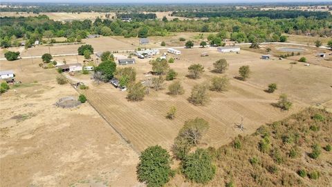 Tiny photo for 1727 Mustang Loop Loop, Madisonville, TX 77864 (MLS # 26003239)