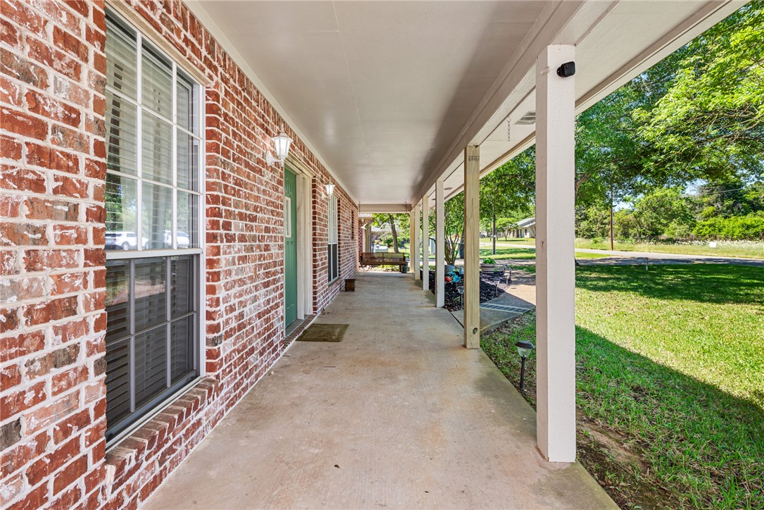 236 N Golfview Drive