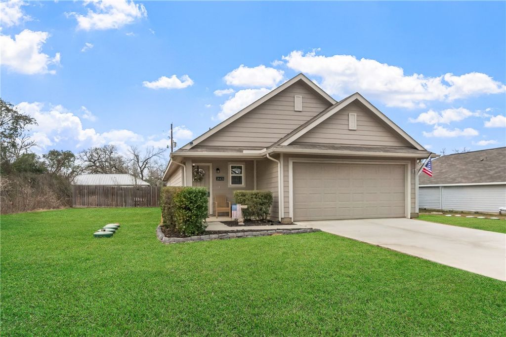 Photo of 26431 Pin Oak Drive, Hempstead, TX 77445 (MLS # 26001644)