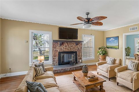 Tiny photo for 1207 E 27th Street, Bryan, TX 77803 (MLS # 25013260)