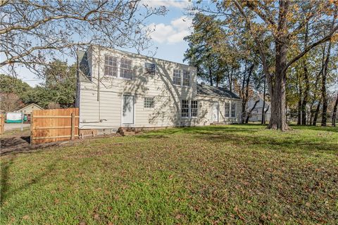 Tiny photo for 1207 E 27th Street, Bryan, TX 77803 (MLS # 25013260)