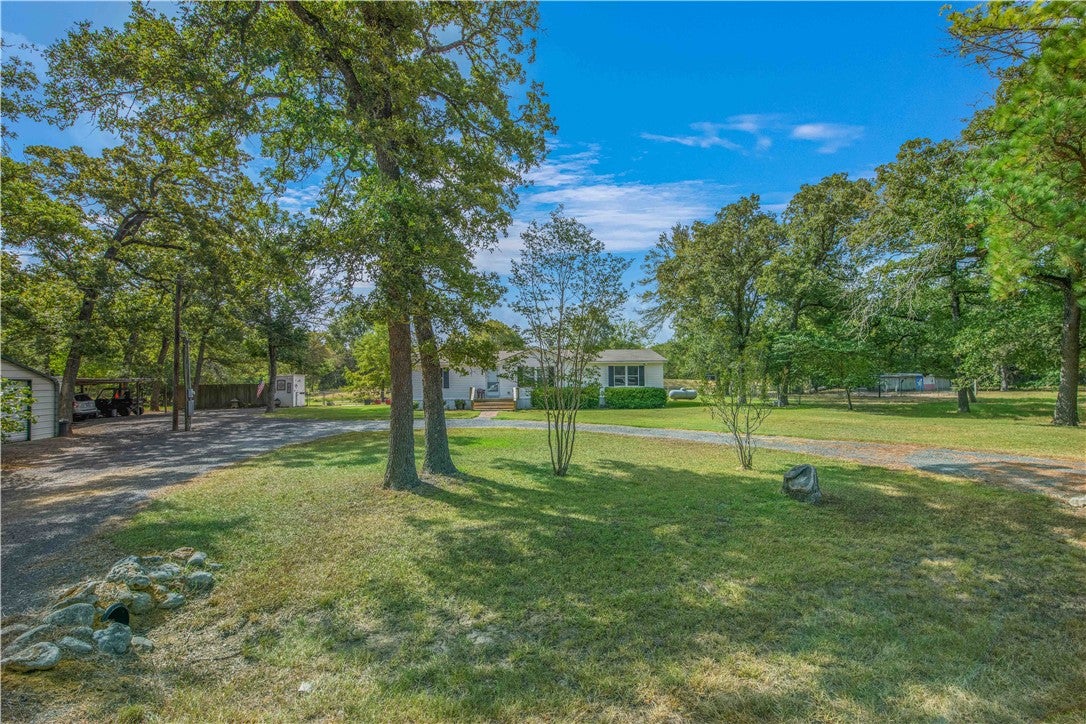 18546 County Road 4561