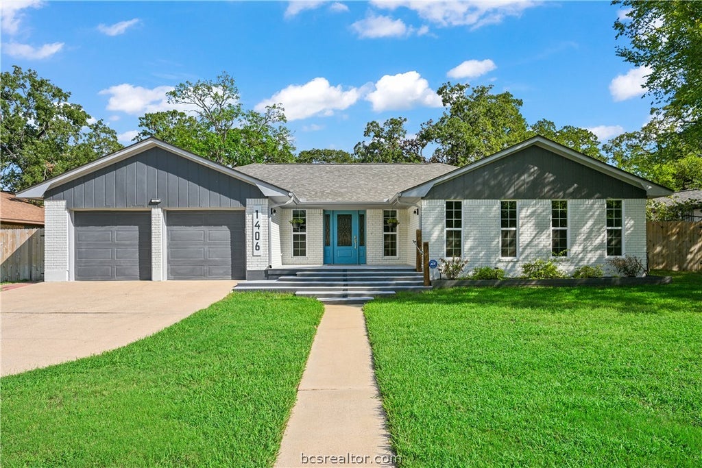 Photo of 1406 Angelina Circle, College Station, TX 77840 (MLS # 26011388)