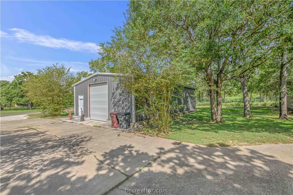 Photo of 1503 Feather Run Circle, College Station, TX 77845 (MLS # 26009683)