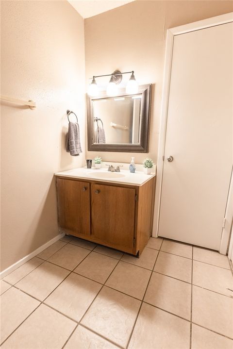 Tiny photo for 1604 Leona Drive, College Station, TX 77840 (MLS # 26001054)