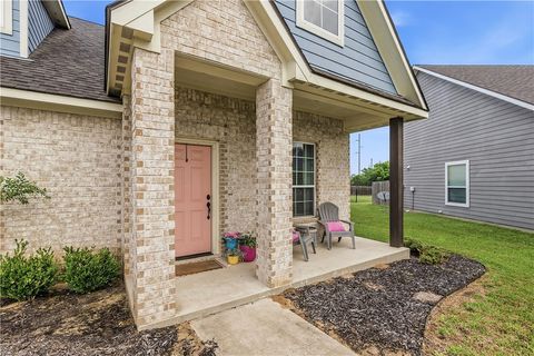 Tiny photo for 7009 Canter Court, College Station, TX 77845 (MLS # 26004343)