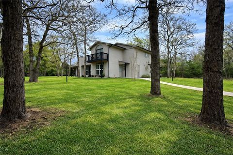 Tiny photo for 182 Blossom, Hilltop Lakes, TX 77871 (MLS # 26003148)