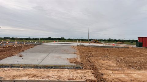 Photo of 2687 Fremont Court, Bryan, TX 77803 (MLS # 26005722)