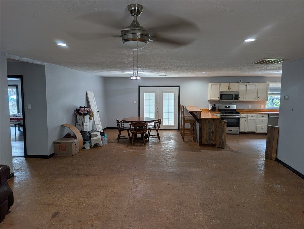 Photo of 10434 Which Way, Bryan, TX 77807 (MLS # 26010770)