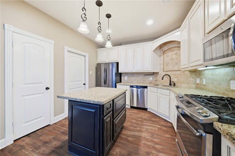 Tiny photo for 1722 Creekside Cir, College Station, TX 77845 (MLS # 26006744)
