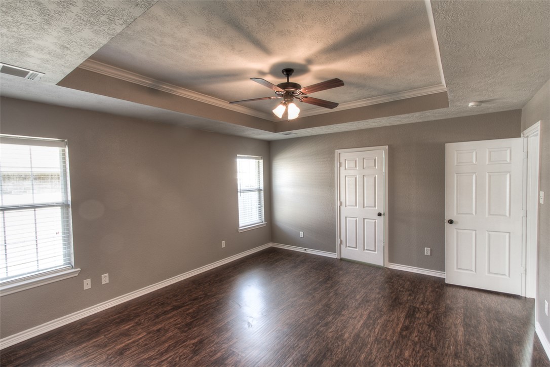 College Station, Texas 77845, United States, 4 Bedrooms Bedrooms, ,2 BathroomsBathrooms,Residential,Pending,148117