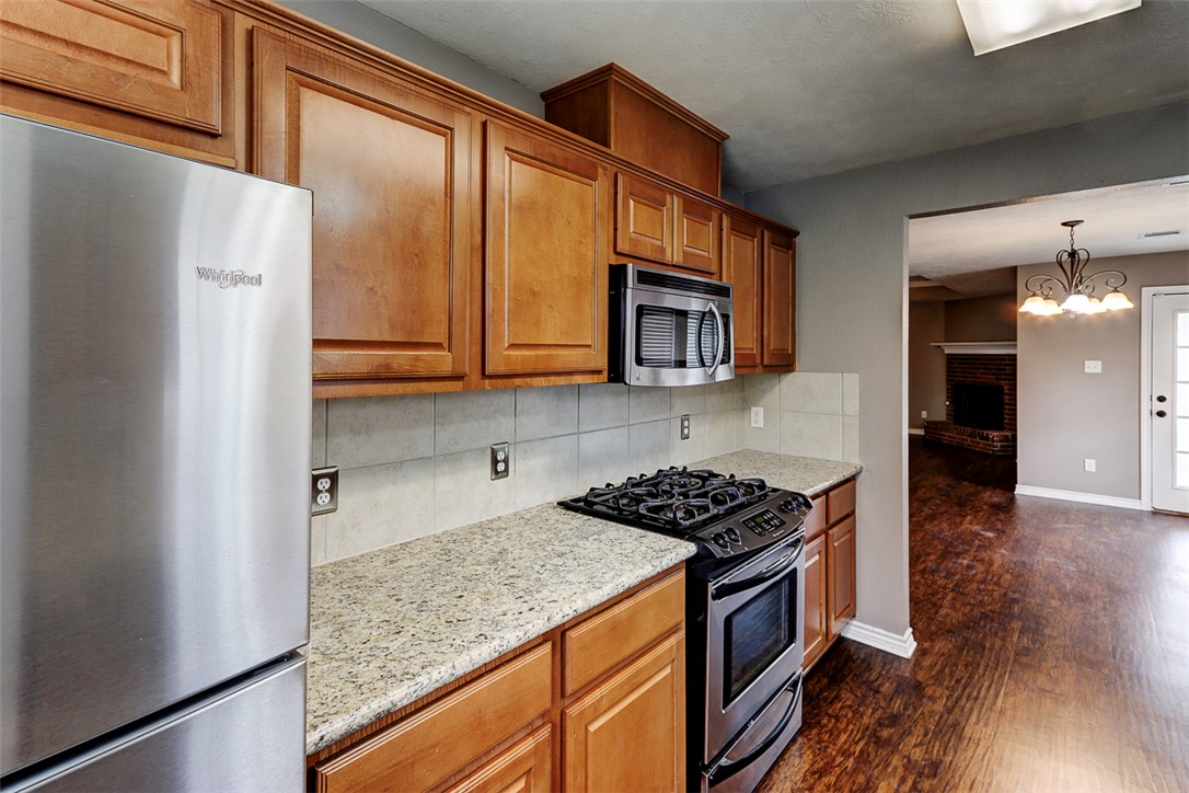 College Station, Texas 77845, United States, 4 Bedrooms Bedrooms, ,2 BathroomsBathrooms,Residential,Pending,148117