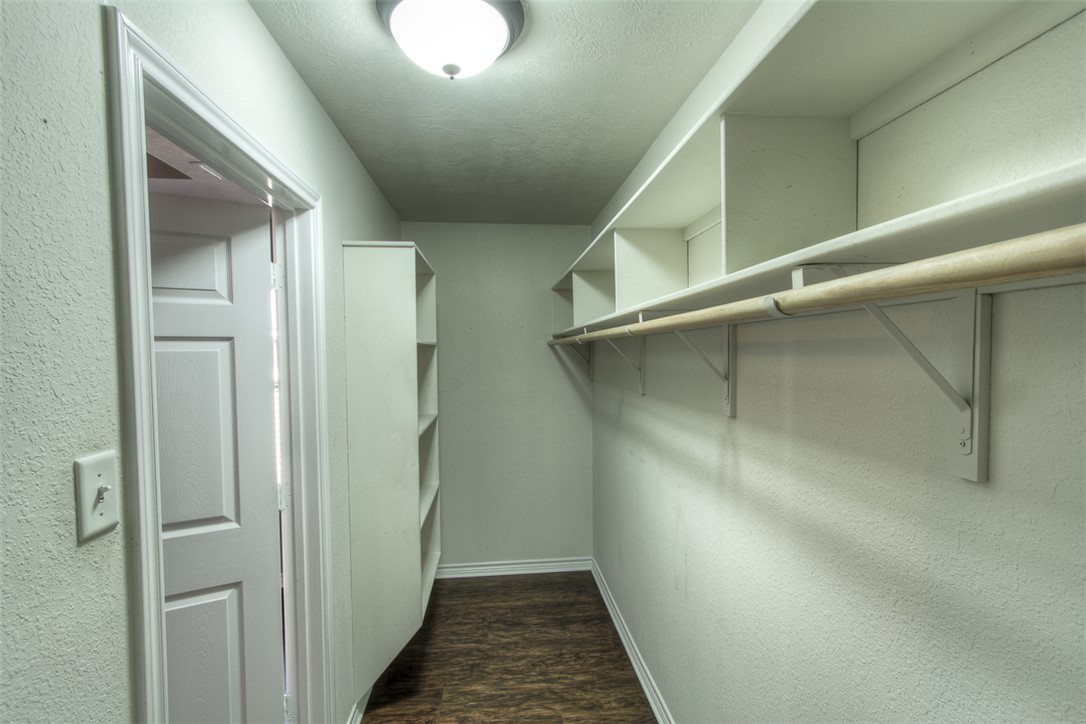 College Station, Texas 77845, United States, 4 Bedrooms Bedrooms, ,2 BathroomsBathrooms,Residential,Pending,148117