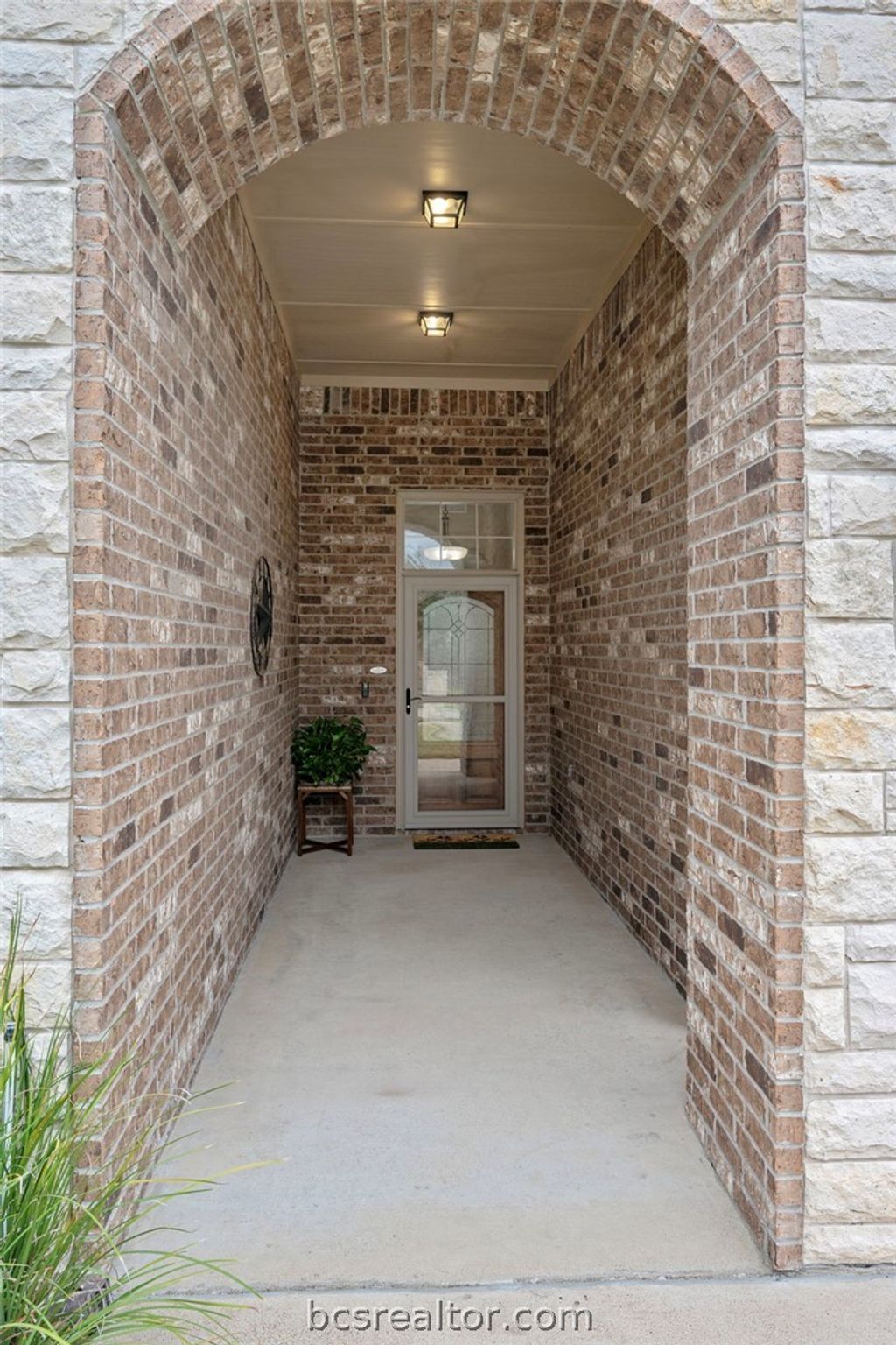 Photo of 3085 Archer Circle, Bryan, TX 77808 (MLS # 26001342)