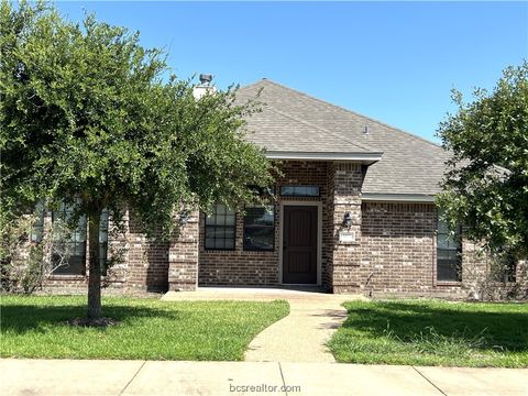 1112 Eagle Ave, College Station, TX 77845 - MLS#: 24000530