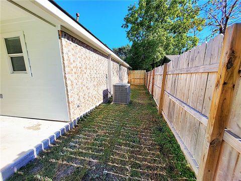 Tiny photo for 1508 Lopez Street, Bryan, TX 77803 (MLS # 25011541)