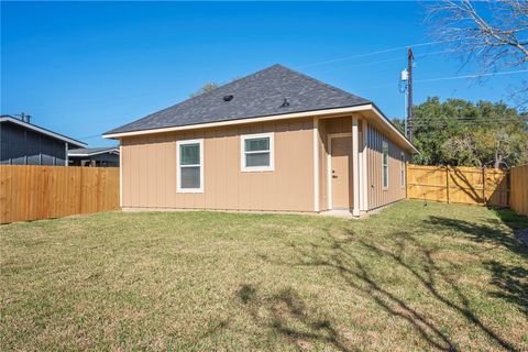 Tiny photo for 1505 Red Oak Street, Bryan, TX 77803 (MLS # 25013298)