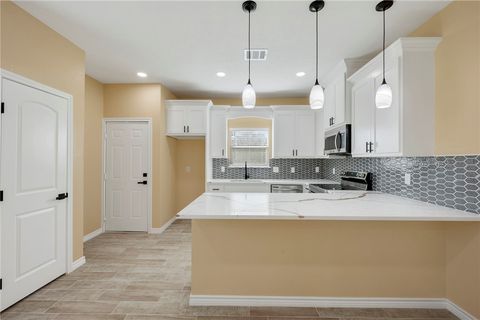 Tiny photo for 1505 Red Oak Street, Bryan, TX 77803 (MLS # 25013298)