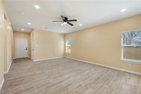 Tiny photo for 1505 Red Oak Street, Bryan, TX 77803 (MLS # 25013298)