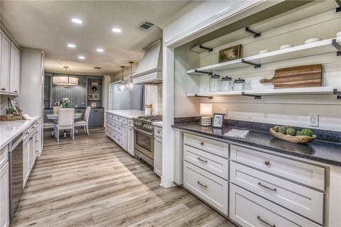 Tiny photo for 206 N Moore Street, Caldwell, TX 77836 (MLS # 25011532)