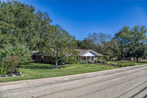 Tiny photo for 206 N Moore Street, Caldwell, TX 77836 (MLS # 25011532)