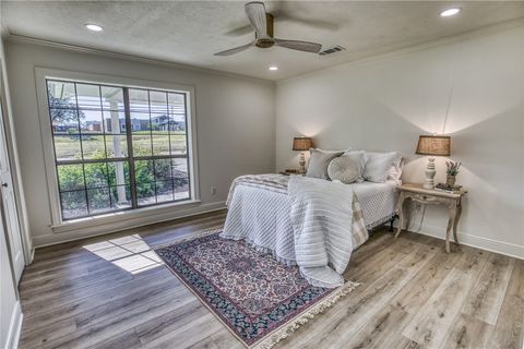 Tiny photo for 206 N Moore Street, Caldwell, TX 77836 (MLS # 25011532)