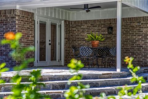 Tiny photo for 206 N Moore Street, Caldwell, TX 77836 (MLS # 25011532)