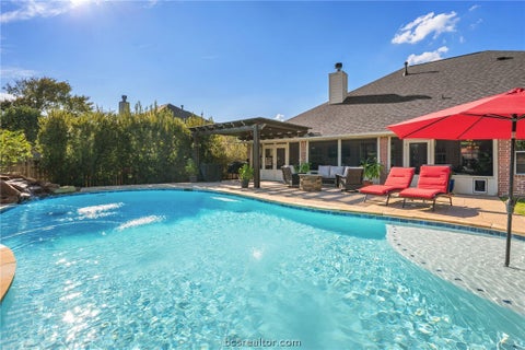 Tiny photo for 3816 Park Hampton DR, Bryan, TX 77802 (MLS # 26011911)