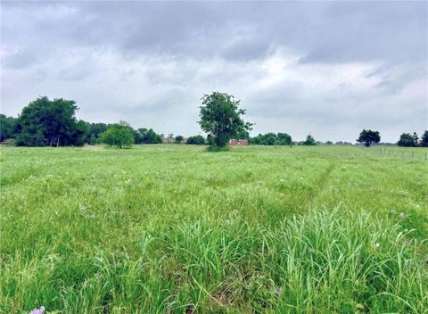 Tiny photo for 1446 County Road 215, Cameron, TX 76520 (MLS # 26005150)