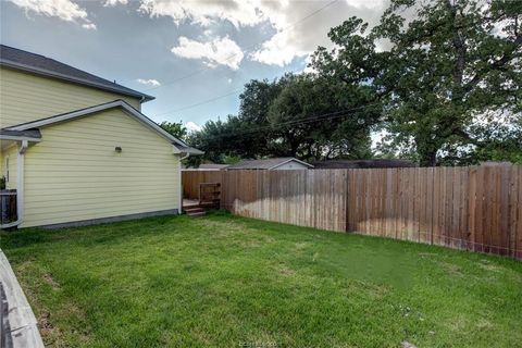 Tiny photo for 114 Lynn Drive, Bryan, TX 77801 (MLS # 25010777)