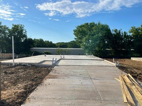 Photo of 204 Paco Loop, Caldwell, TX 77836 (MLS # 26006717)