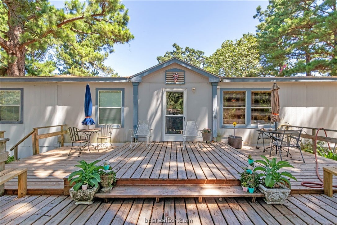 422 Private Road 7051