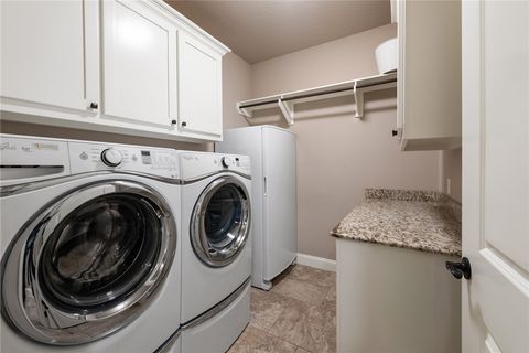 Tiny photo for 4605 River Valley Drive, Bryan, TX 77808 (MLS # 26004067)