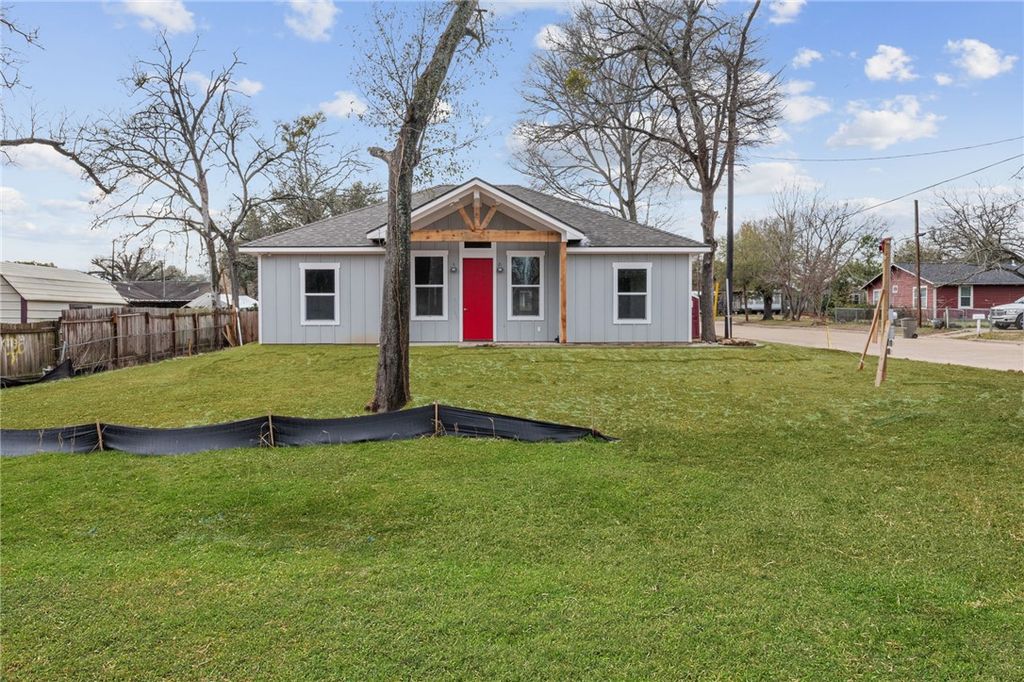 Photo of 4210 Margaret Street, Bryan, TX 77803 (MLS # 26000737)