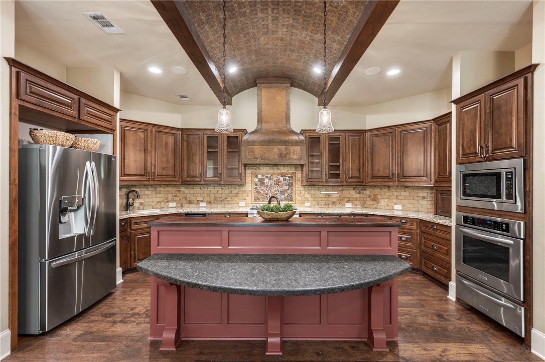 3201 Willow Ridge Drive