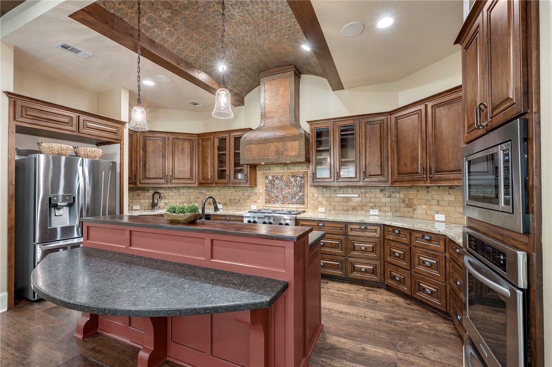 3201 Willow Ridge Drive