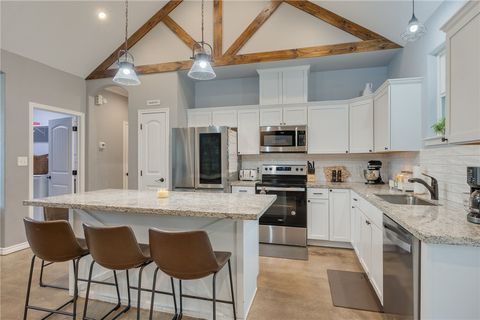 Tiny photo for 10856 Whispering Oaks Drive, Hearne, TX 77859 (MLS # 26005648)
