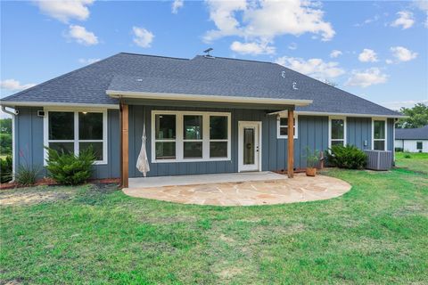 Tiny photo for 10856 Whispering Oaks Drive, Hearne, TX 77859 (MLS # 26005648)