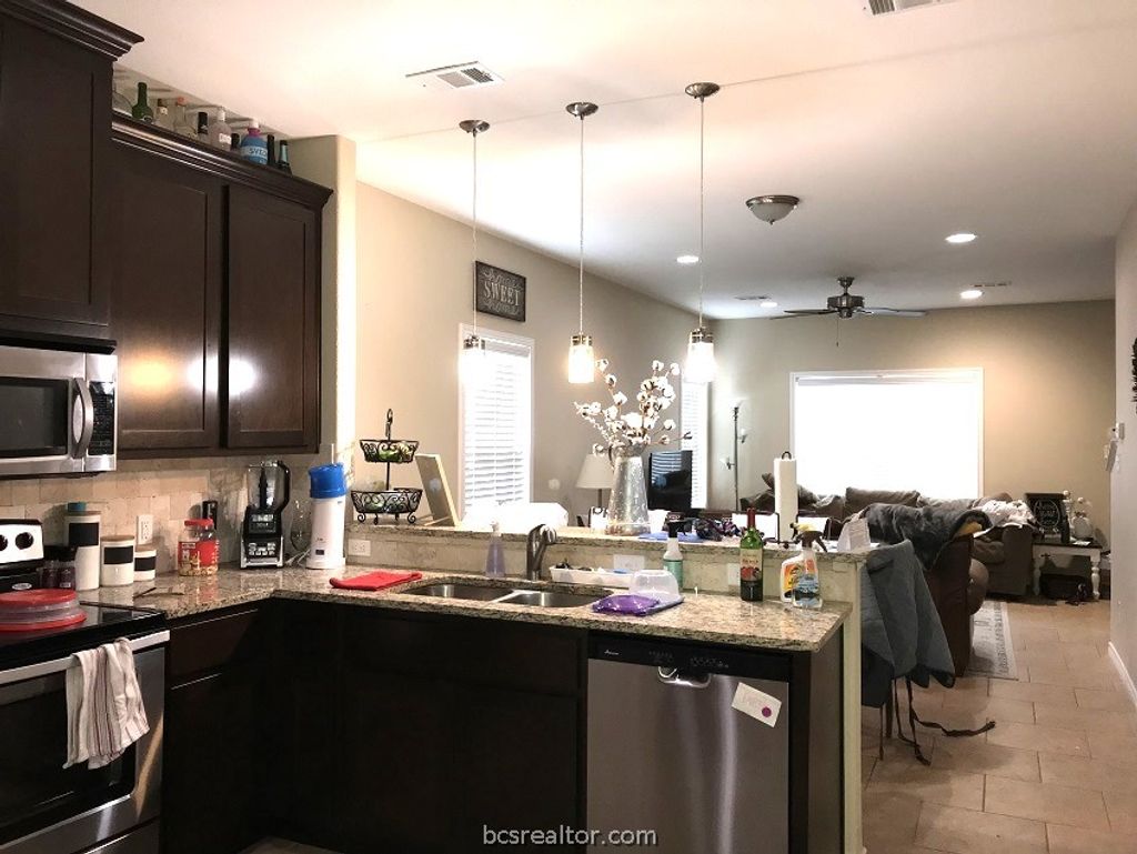 Photo of 1122 Phoenix Street, College Station, TX 77840 (MLS # 26003332)