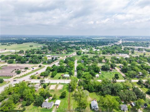 Tiny photo for 1207 W 6th Street, Caldwell, TX 77836 (MLS # 26005116)