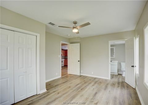 Tiny photo for 1207 W 6th Street, Caldwell, TX 77836 (MLS # 26005116)