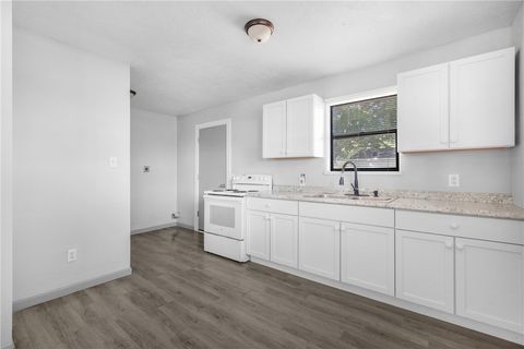 Tiny photo for 1303 W Main Street, Madisonville, TX 77864 (MLS # 26001357)