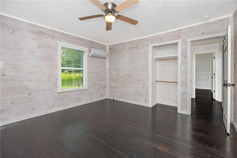 Tiny photo for 2283 Tigerpoint RD, Brenham, TX 77833 (MLS # 26005664)