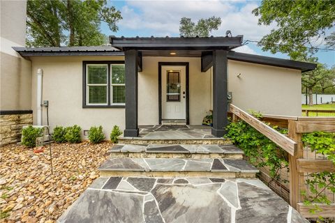 Tiny photo for 2283 Tigerpoint RD, Brenham, TX 77833 (MLS # 26005664)