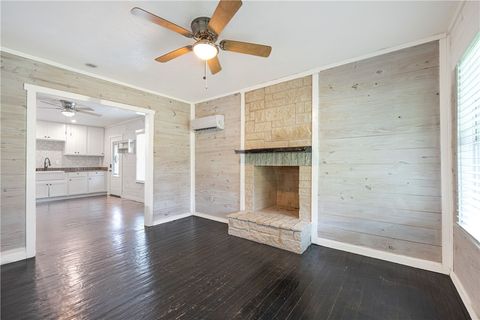 Tiny photo for 2283 Tigerpoint RD, Brenham, TX 77833 (MLS # 26005664)