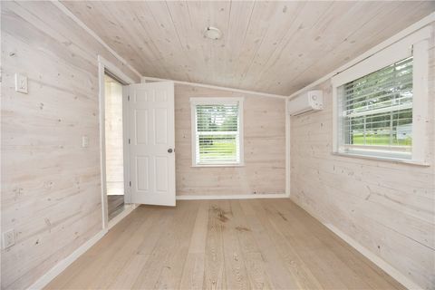 Tiny photo for 2283 Tigerpoint RD, Brenham, TX 77833 (MLS # 26005664)