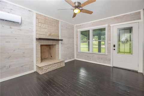 Tiny photo for 2283 Tigerpoint RD, Brenham, TX 77833 (MLS # 26005664)