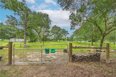 Tiny photo for 2283 Tigerpoint RD, Brenham, TX 77833 (MLS # 26005664)